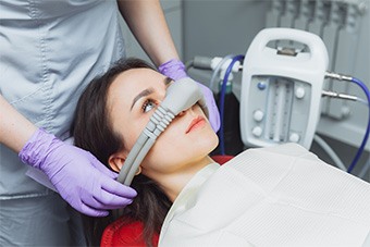 Apatient receiving dental sedationLT